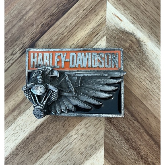 Vintage 1989 Harley Davidson Motorcycle Siskiyou Belt Buckle Eagle Flag Engine